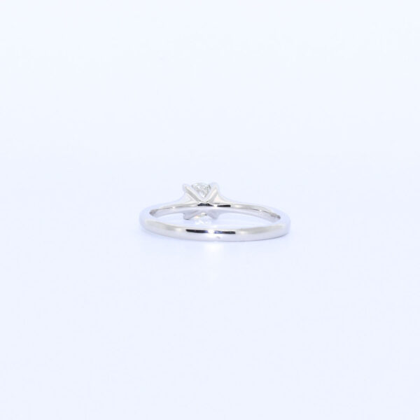 SOLITARIO PLATINO CON BRILLANTE - Imagen 3