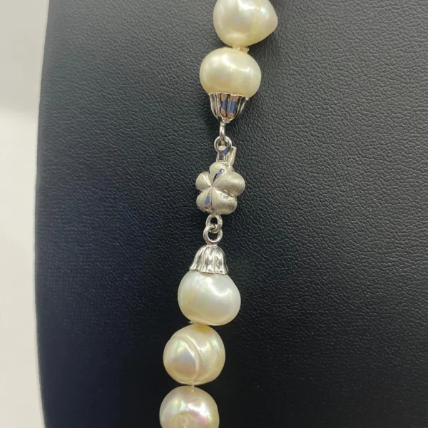 COLLAR DE PERLAS Y CIERRE ORO BLANCO - Imagen 3